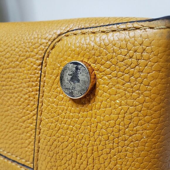 Michael Kors Large Mercer Convtertable Merigold Tote W/ Crossbody Strap - Picture 14 of 16